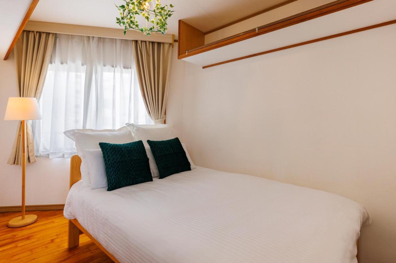 Naha Gajumaru Apartment Hotel 301 מראה חיצוני תמונה