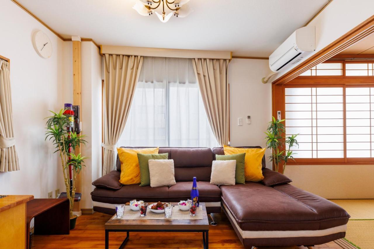 Naha Gajumaru Apartment Hotel 301 מראה חיצוני תמונה