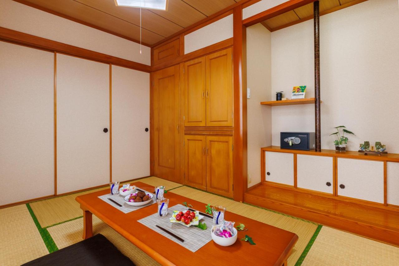 Naha Gajumaru Apartment Hotel 301 מראה חיצוני תמונה